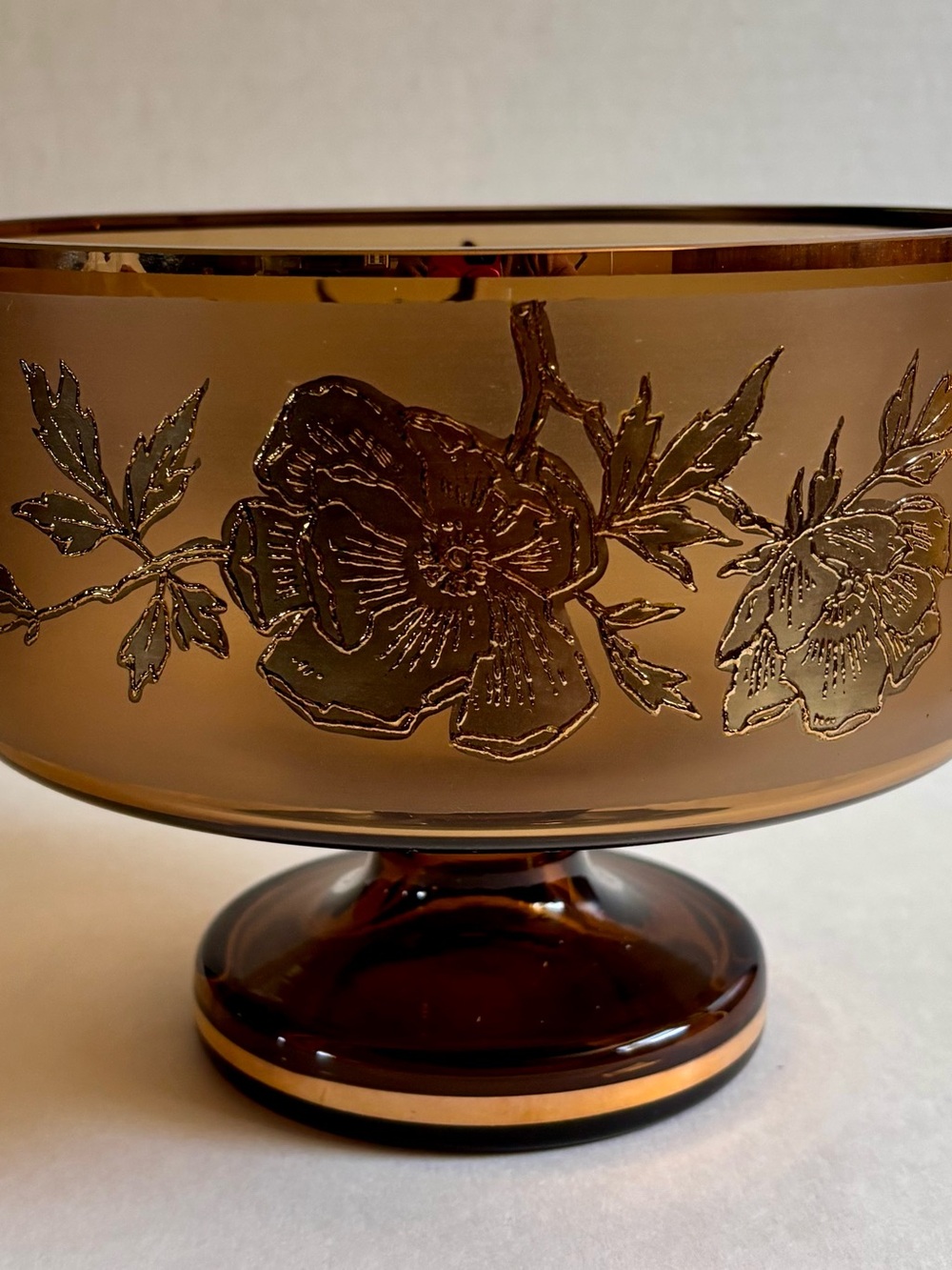 Kusak Czech Bohemian Clan Post Modern Art Glass Amber Pedestal  Bowl